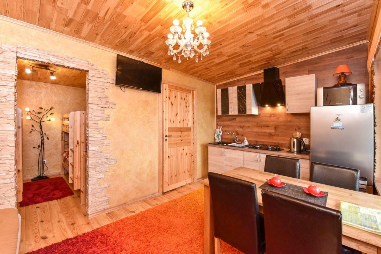Zelta Pirts Guest House Windawa Zewnętrze zdjęcie