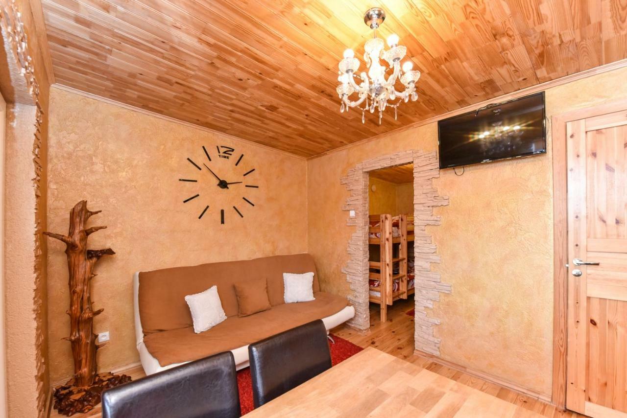 Zelta Pirts Guest House Windawa Zewnętrze zdjęcie